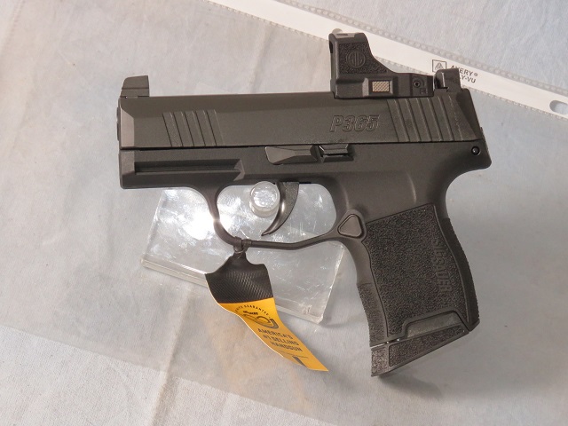 P365